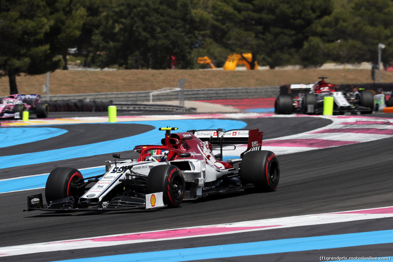 GP FRANCIA, 23.06.2019 - Gara, Antonio Giovinazzi (ITA) Alfa Romeo Racing C38 davanti a Kimi Raikkonen (FIN) Alfa Romeo Racing C38