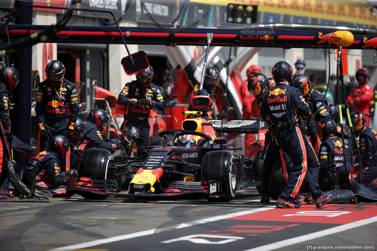 GP FRANCIA, 23.06.2019 - Gara, Pit stop, Pierre Gasly (FRA) Red Bull Racing RB15