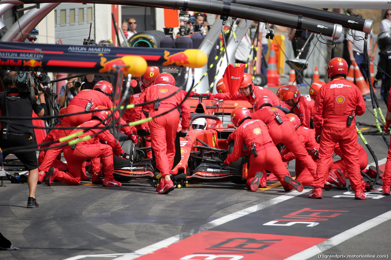 GP FRANCIA, 23.06.2019 - Gara, Pit stop, Sebastian Vettel (GER) Ferrari SF90