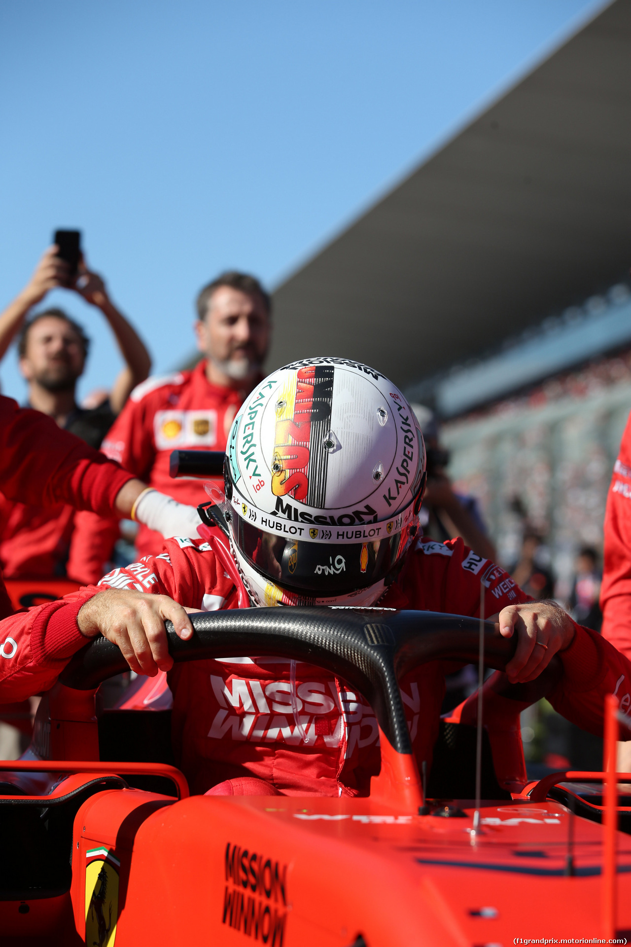 GP GIAPPONE, 13.10.2019- partenzaing grid,  Sebastian Vettel (GER) Ferrari SF90