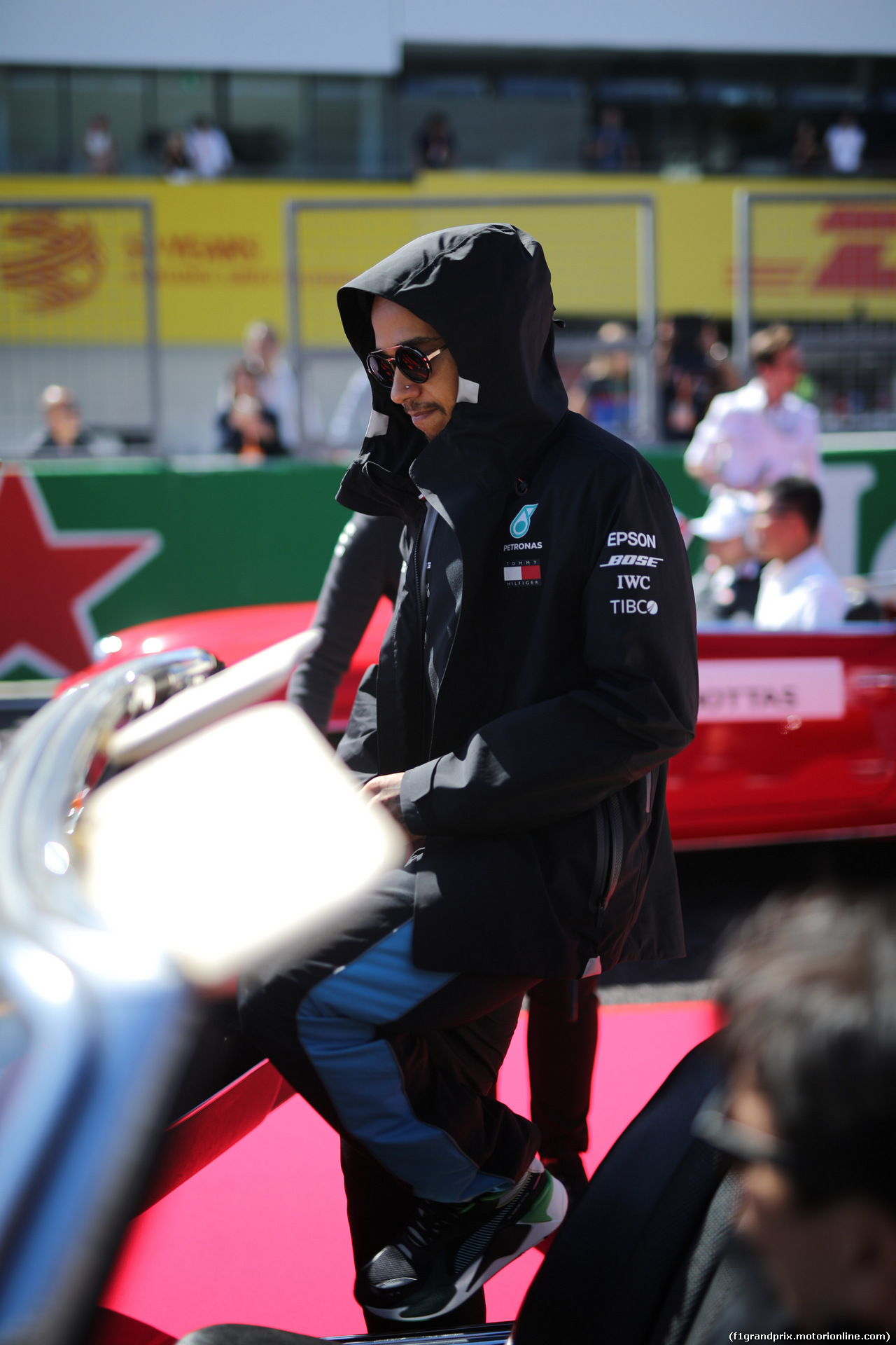 GP GIAPPONE, 13.10.2019- driver parade, Lewis Hamilton (GBR) Mercedes AMG F1 W10 EQ Power