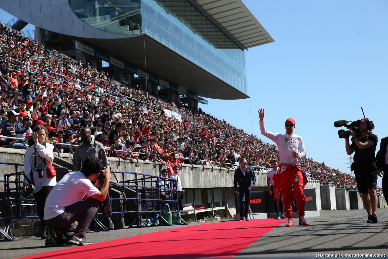 GP GIAPPONE, 13.10.2019- driver parade, Sebastian Vettel (GER) Ferrari SF90