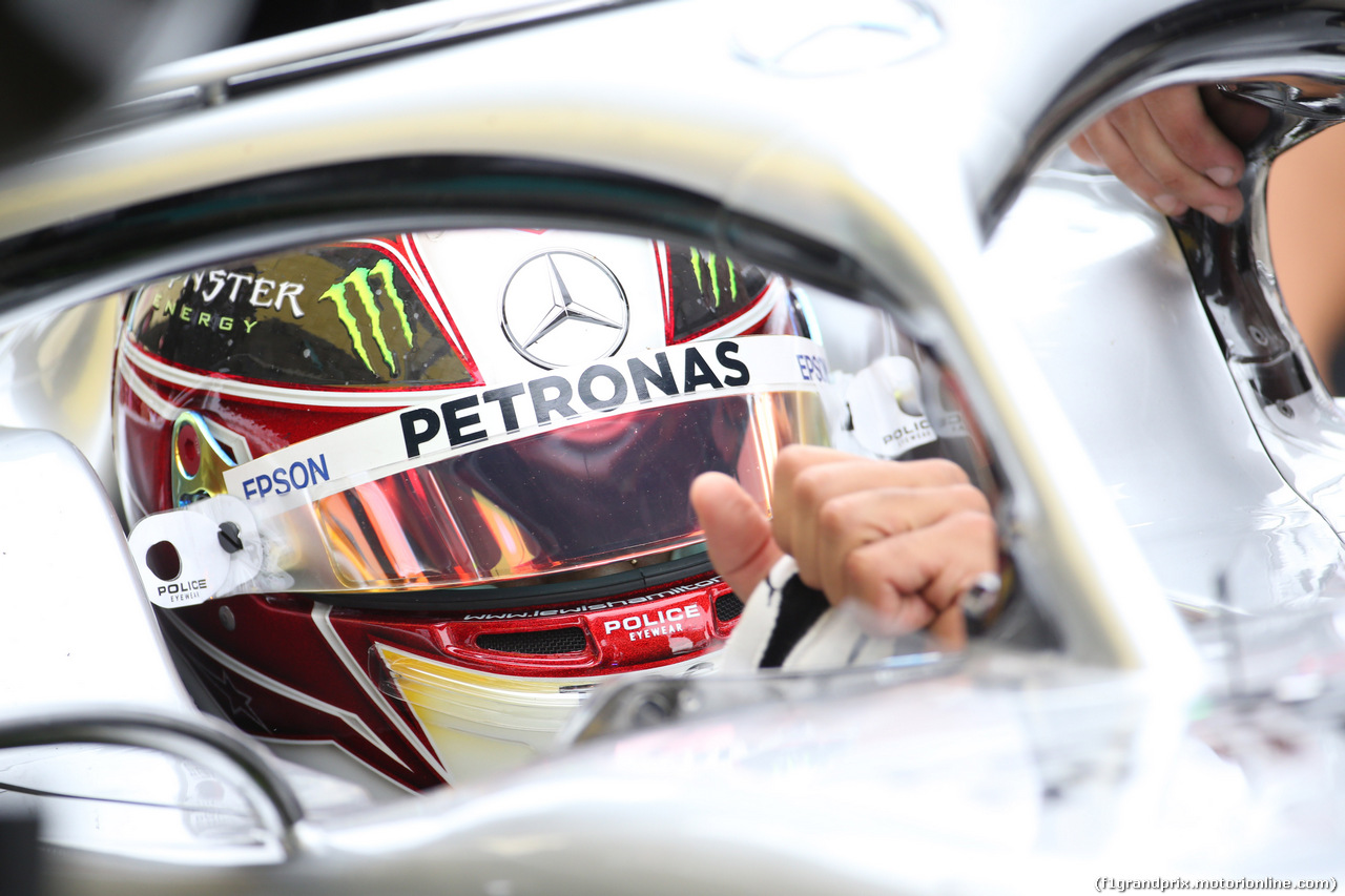 GP GIAPPONE, 11.10.2019- Prove Libere 2, Lewis Hamilton (GBR) Mercedes AMG F1 W10 EQ Power