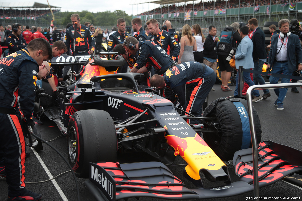 GP GRAN BRETAGNA, 14.07.2019- partenzaing grid,  Max Verstappen (NED) Red Bull Racing RB15