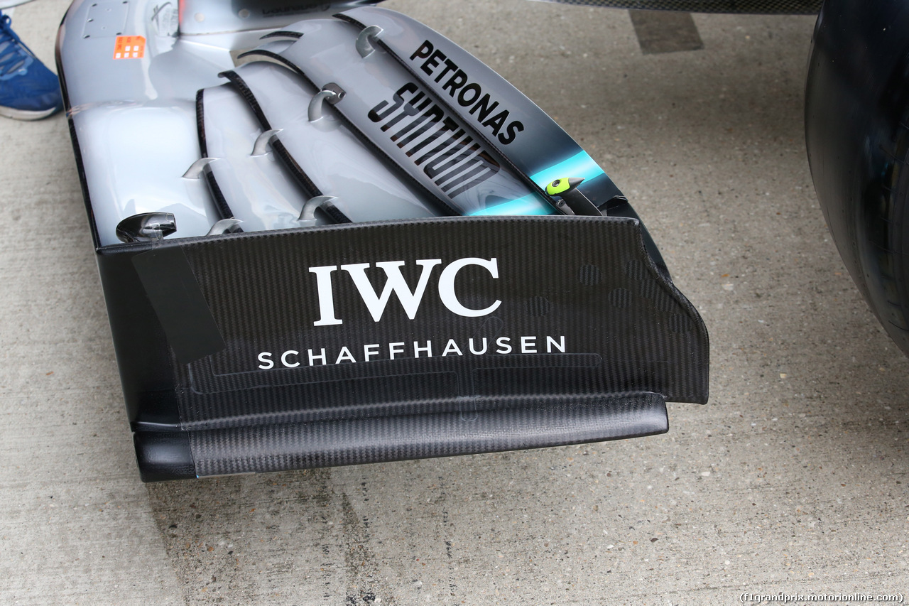 GP GRAN BRETAGNA, 11.07.2019- Mercedes AMG F1 W10 EQ Power Frontal Wing detail