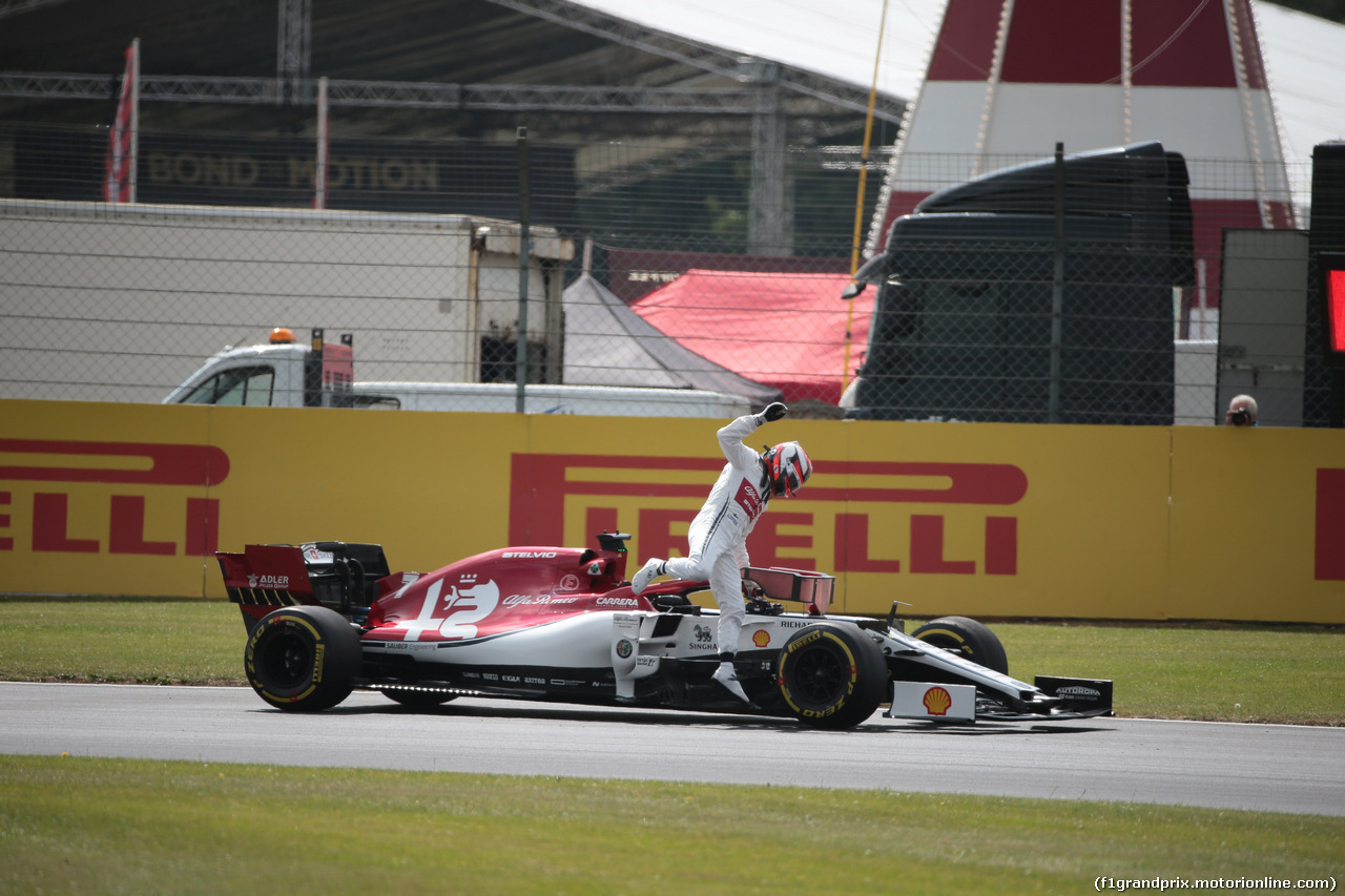 GP GRAN BRETAGNA, 12.07.2019- Prove Libere 1, Kimi Raikkonen (FIN) Alfa Romeo Racing C38 stops on the track