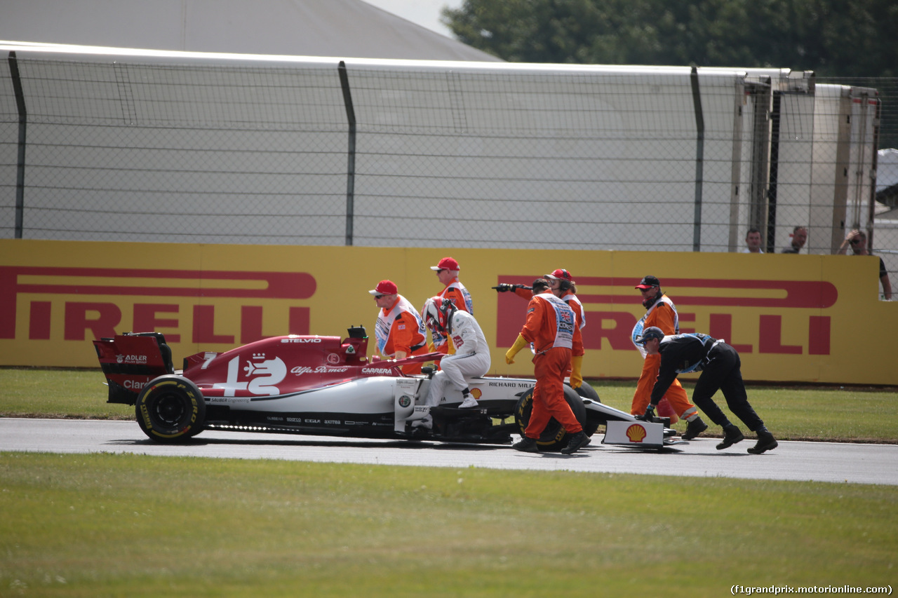 GP GRAN BRETAGNA, 12.07.2019- Prove Libere 1, Kimi Raikkonen (FIN) Alfa Romeo Racing C38 stops on the track
