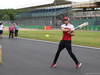 GP GRAN BRETAGNA, 11.07.2019- Antonio Giovinazzi (ITA) Alfa Romeo Racing C38 playing cricket