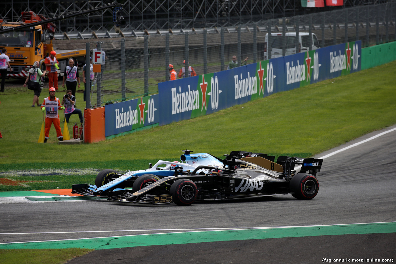 GP ITALIA, 08.09.2019 - Gara, George Russell (GBR) Williams Racing FW42 e Romain Grosjean (FRA) Haas F1 Team VF-19