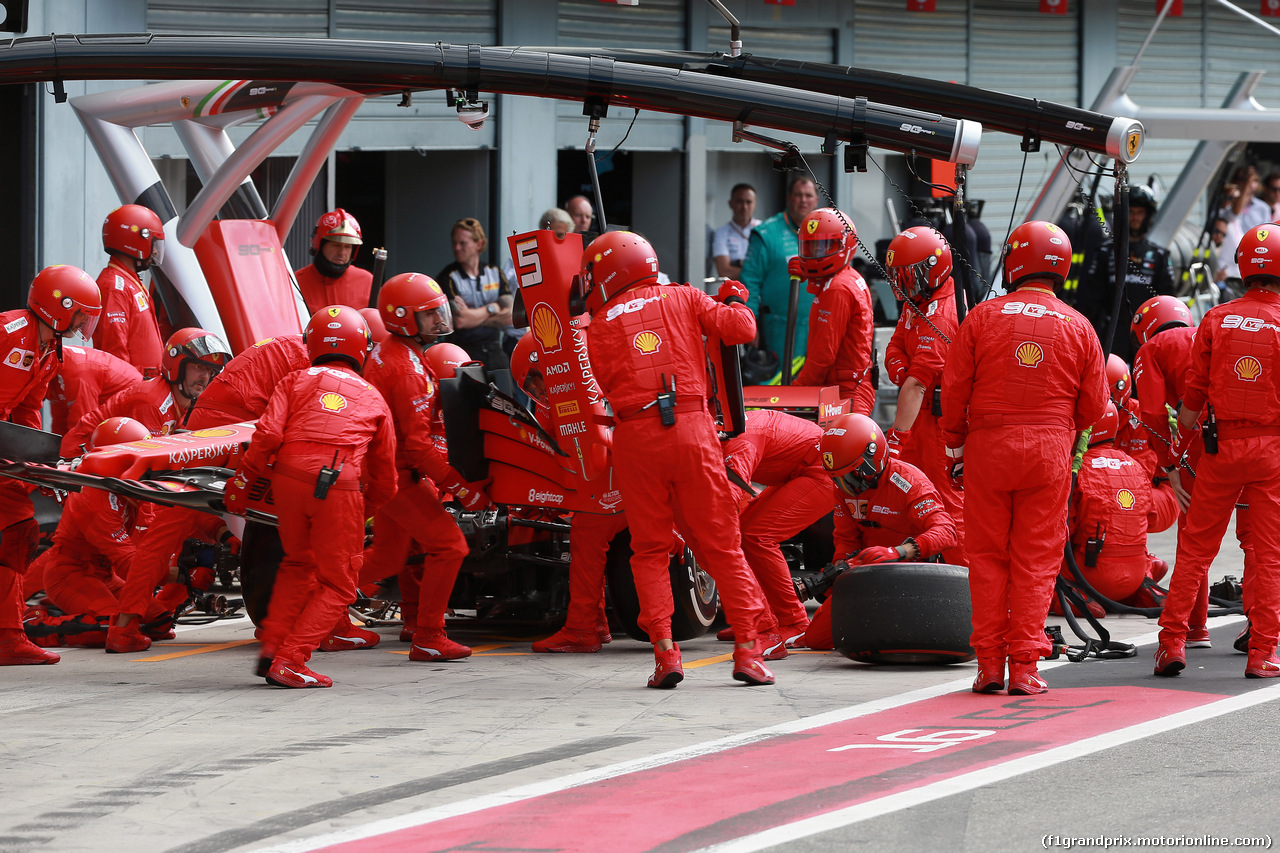 GP ITALIA, 08.09.2019 - Gara, Pit stop, Sebastian Vettel (GER) Ferrari SF90