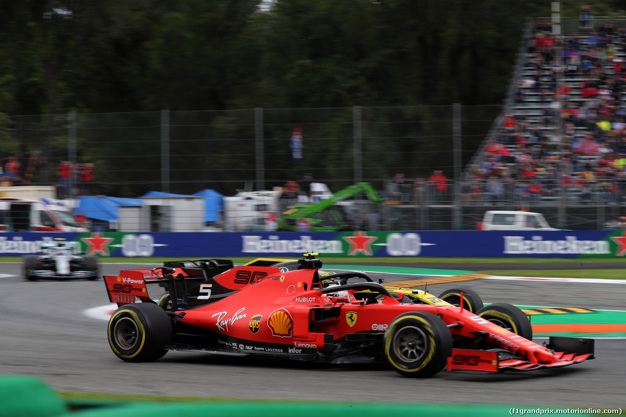 GP ITALIA, 06.09.2019 - Prove Libere 2, Sebastian Vettel (GER) Ferrari SF90 e Nico Hulkenberg (GER) Renault Sport F1 Team RS19