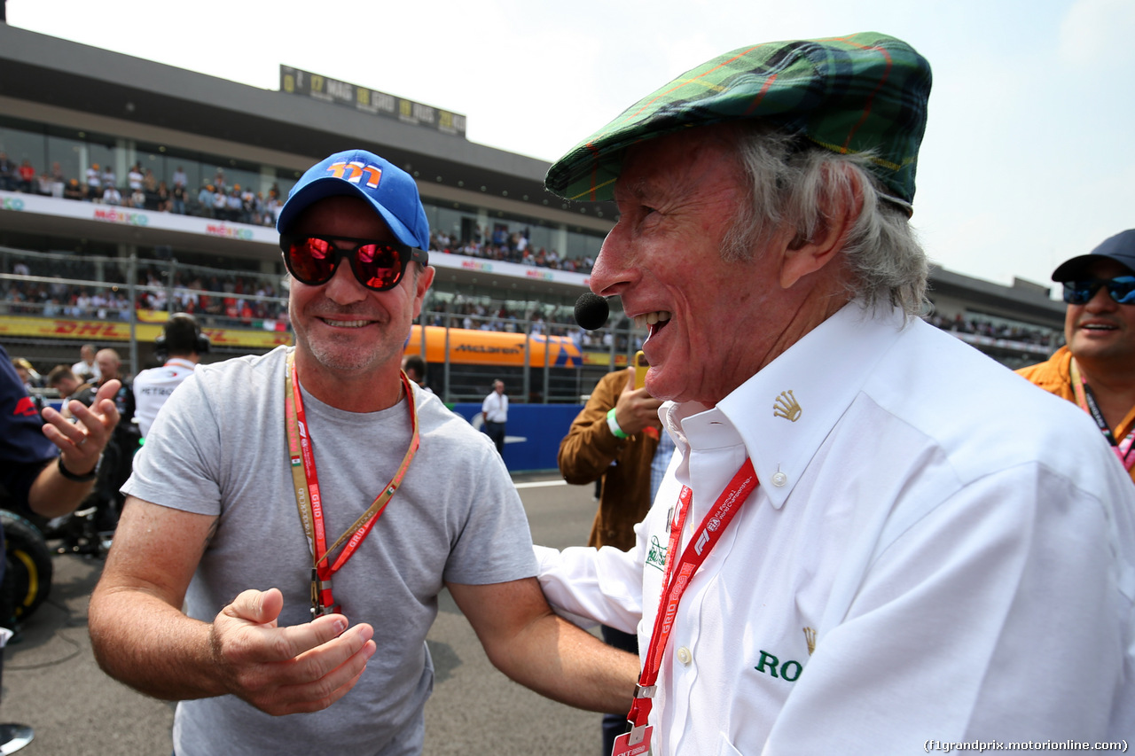 GP MESSICO, (L to R): Rubens Barrichello (BRA) with John Yates (GBR) London Metropolitan Police Service Former Assistant Commissioner e Bahrain Police Force Advisor on the grid.
27.10.2019.