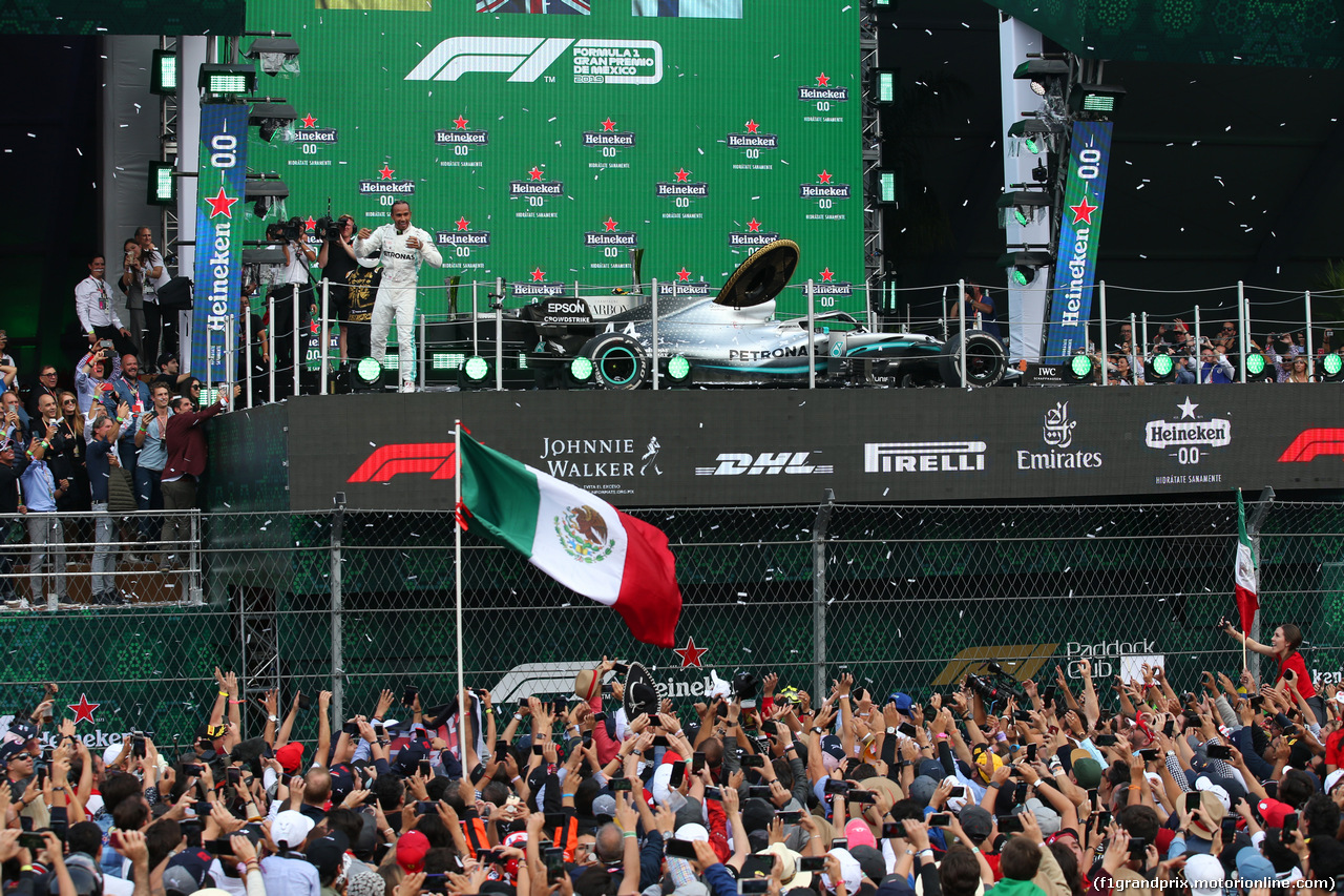 GP MESSICO, 1st place Lewis Hamilton (GBR) Mercedes AMG F1 W10.
27.10.2019.