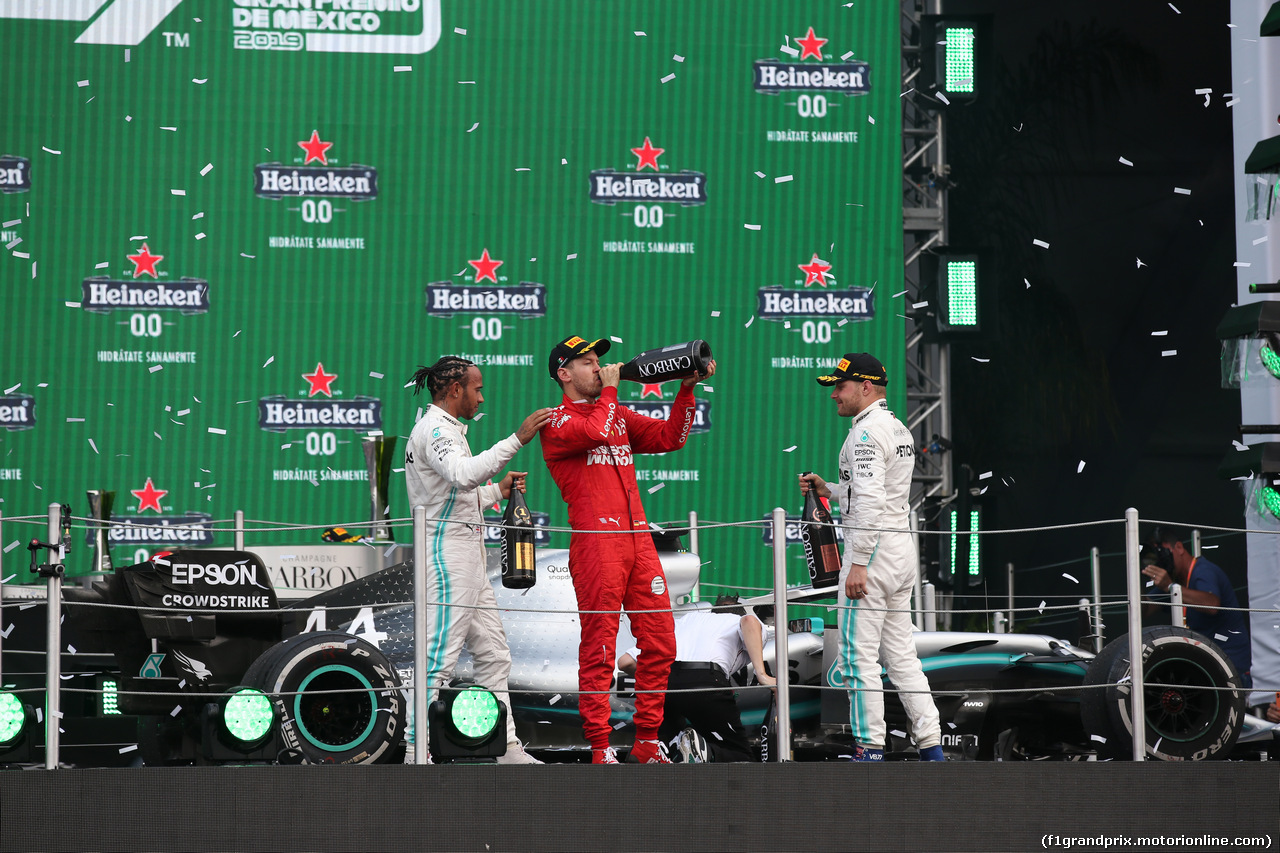 GP MESSICO, 1st place Lewis Hamilton (GBR) Mercedes AMG F1 W10 with 2nd place Sebastian Vettel (GER) Ferrari SF90 e 3rd place Valtteri Bottas (FIN) Mercedes AMG F1 W10.
27.10.2019.