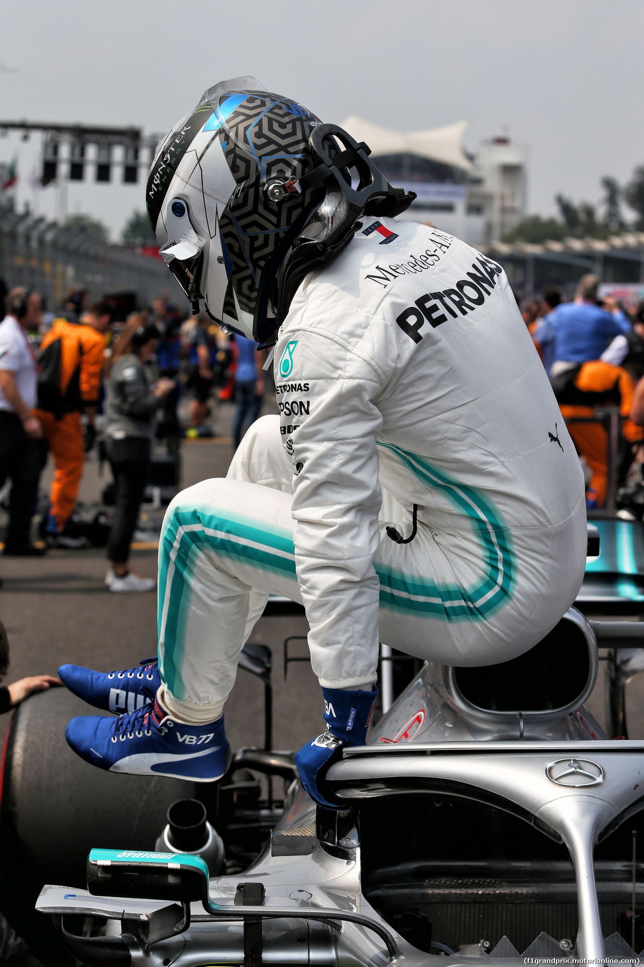 GP MESSICO, Valtteri Bottas (FIN) Mercedes AMG F1 W10 on the grid.
27.10.2019.