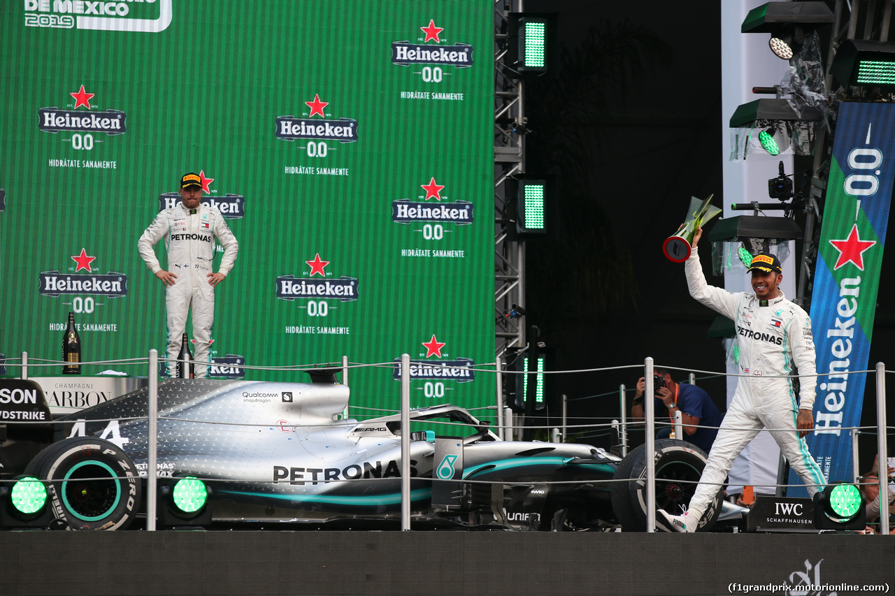 GP MESSICO, 1st place Lewis Hamilton (GBR) Mercedes AMG F1 W10 with 2nd place Sebastian Vettel (GER) Ferrari SF90 e 3rd place Valtteri Bottas (FIN) Mercedes AMG F1 W10.
27.10.2019.