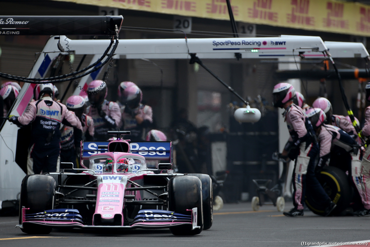 GP MESSICO, Sergio Perez (MEX), Racing Point during pitstop
27.10.2019.