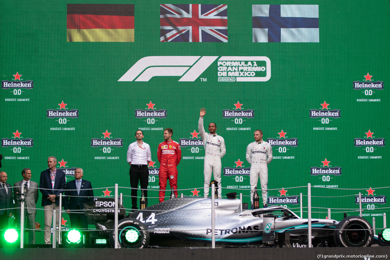 GP MESSICO, 1st place Lewis Hamilton (GBR) Mercedes AMG F1 W10, with Sebastian Vettel (GER) Ferrari SF90 e Valtteri Bottas (FIN) Mercedes AMG F1 W10.  27.10.2019.