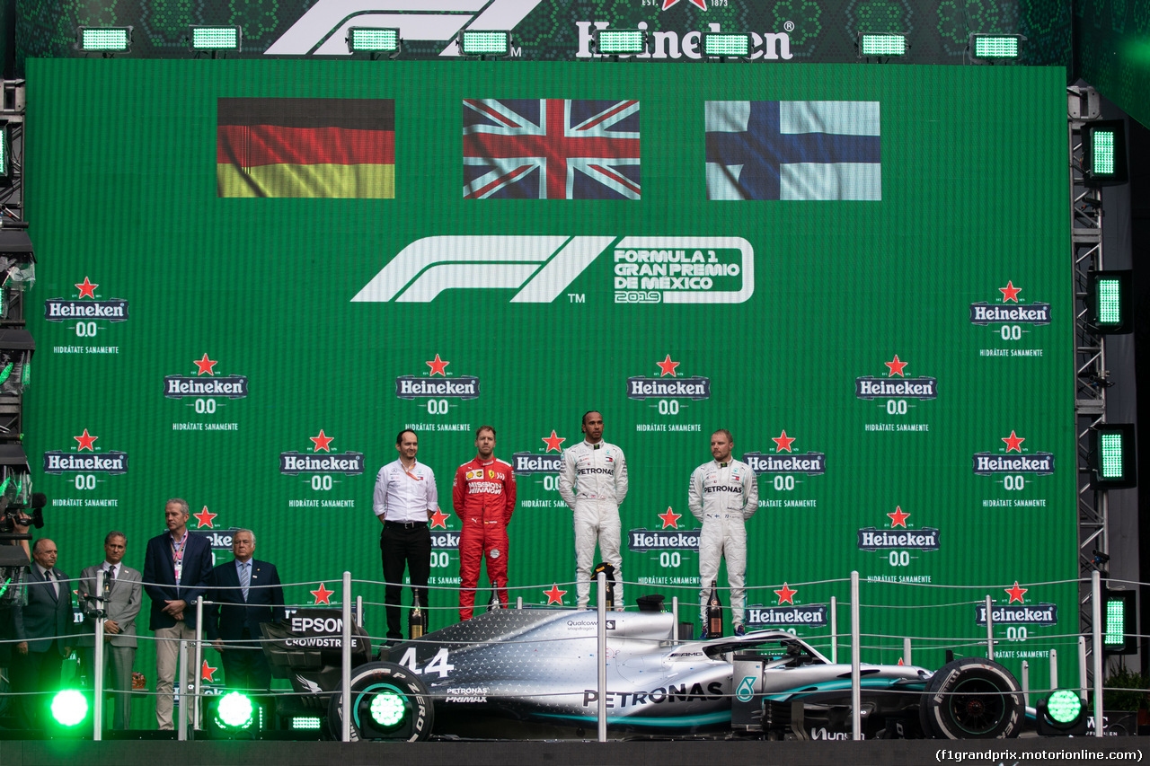 GP MESSICO, 1st place Lewis Hamilton (GBR) Mercedes AMG F1 W10, with Sebastian Vettel (GER) Ferrari SF90 e Valtteri Bottas (FIN) Mercedes AMG F1 W10.  27.10.2019.