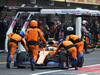 GP MESSICO, Lando Norris (GBR) McLaren MCL34 is pushed down by meccanici during the race.
27.10.2019.