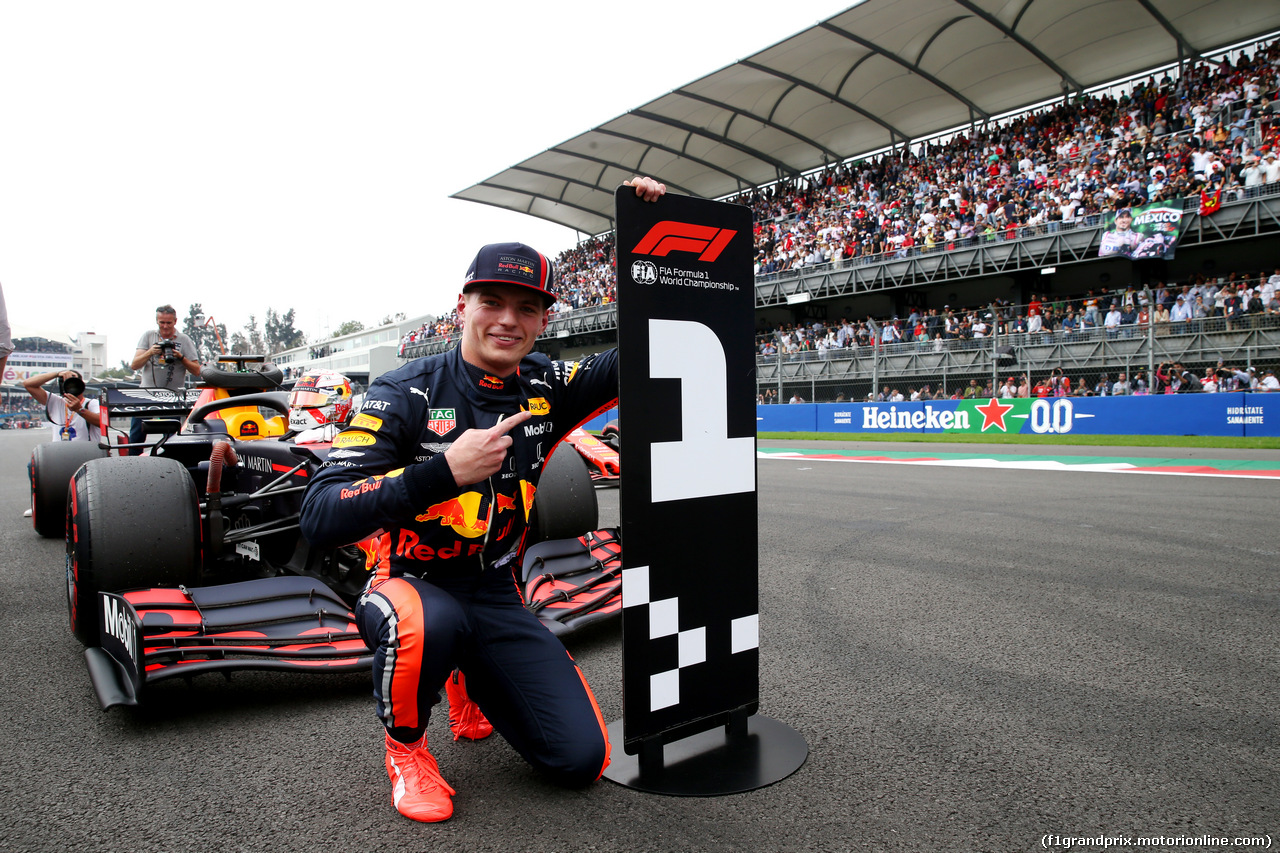 GP MESSICO, Pole Position for Max Verstappen (NLD) Red Bull Racing RB15.
26.10.2019.