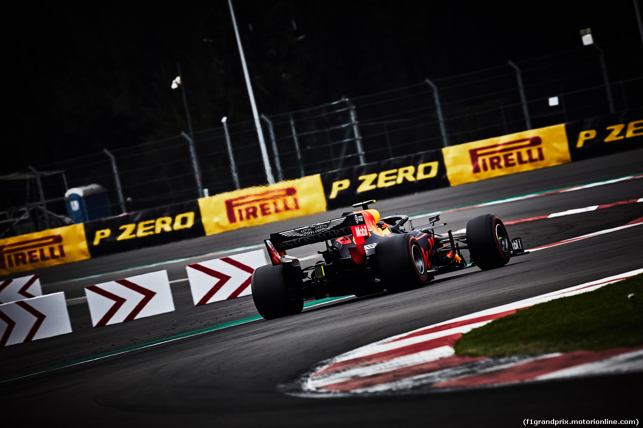 GP MESSICO, 26.10.2019 - Alexander Albon (THA) Red Bull Racing RB15