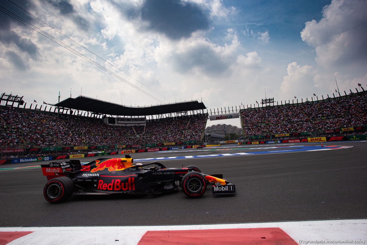 GP MESSICO, Max Verstappen (NLD) Red Bull Racing RB15.
26.10.2019.