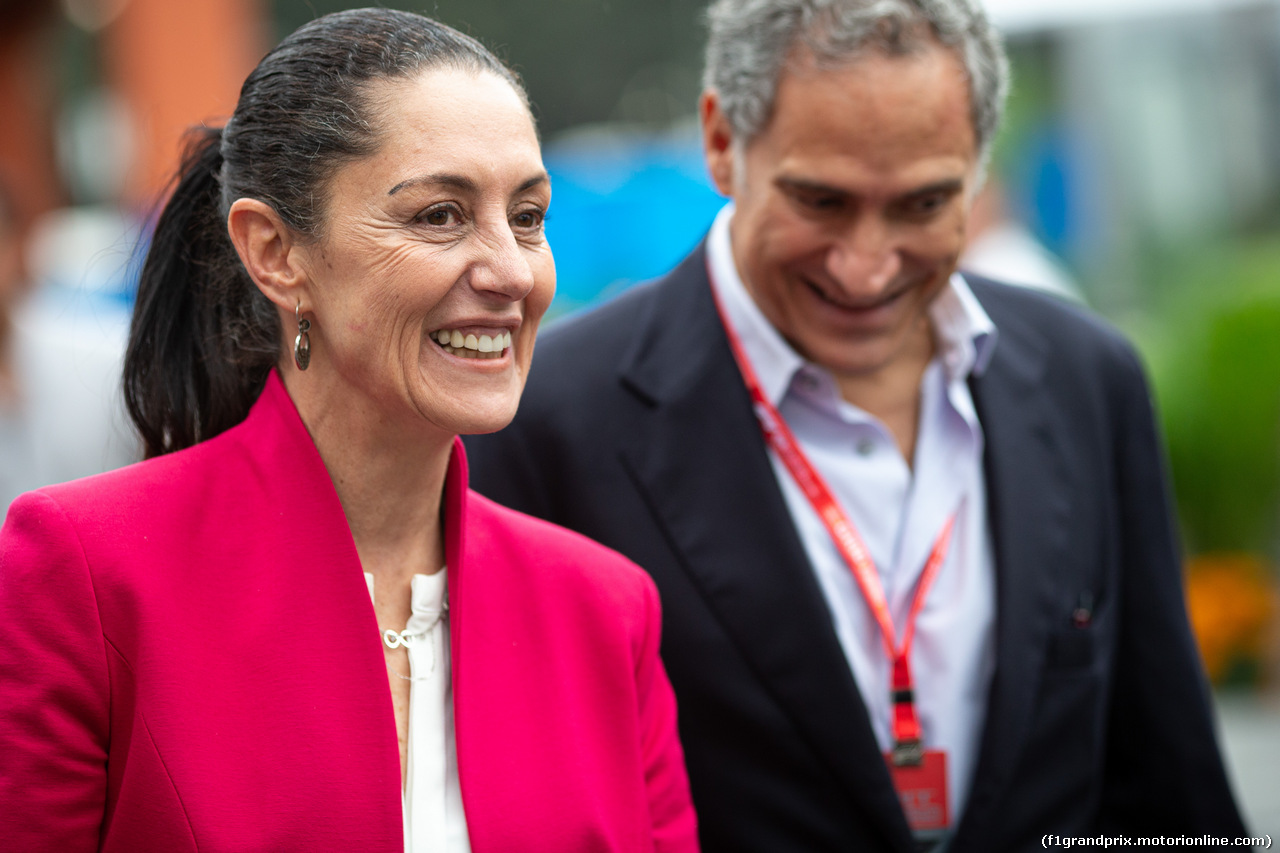 GP MESSICO, (L to R): Claudia Sheinbaum (MEX) Mexico City Mayor with Alejandro Soberon (MEX) President e CEO for CIE Group e President of Formula 1 Gran Premio de Mexico.
24.10.2019.