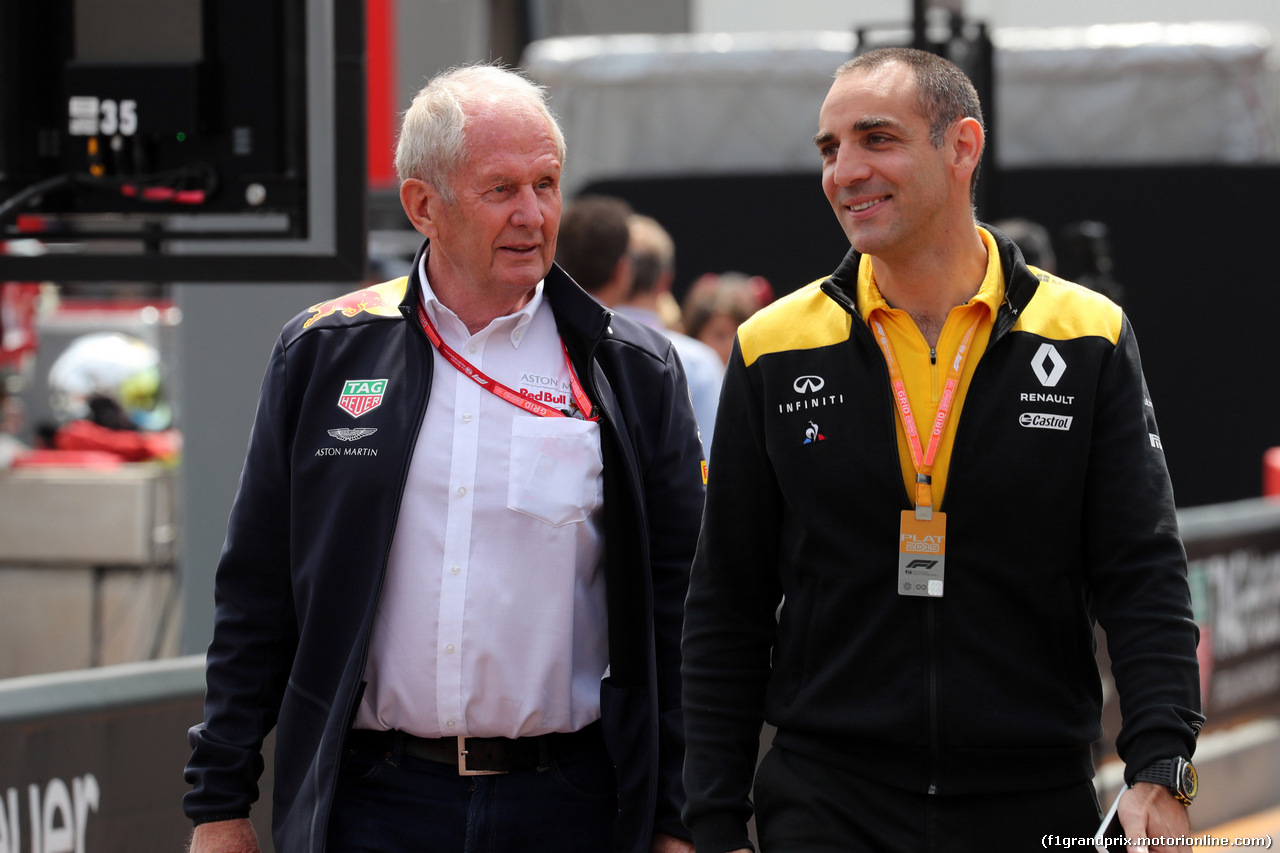 GP MONACO, 25.05.2019 - Prove Libere 3, Helmut Marko (AUT), Red Bull Racing, Red Bull Advisor e Cyril Abiteboul (FRA) Renault Sport F1 Managing Director