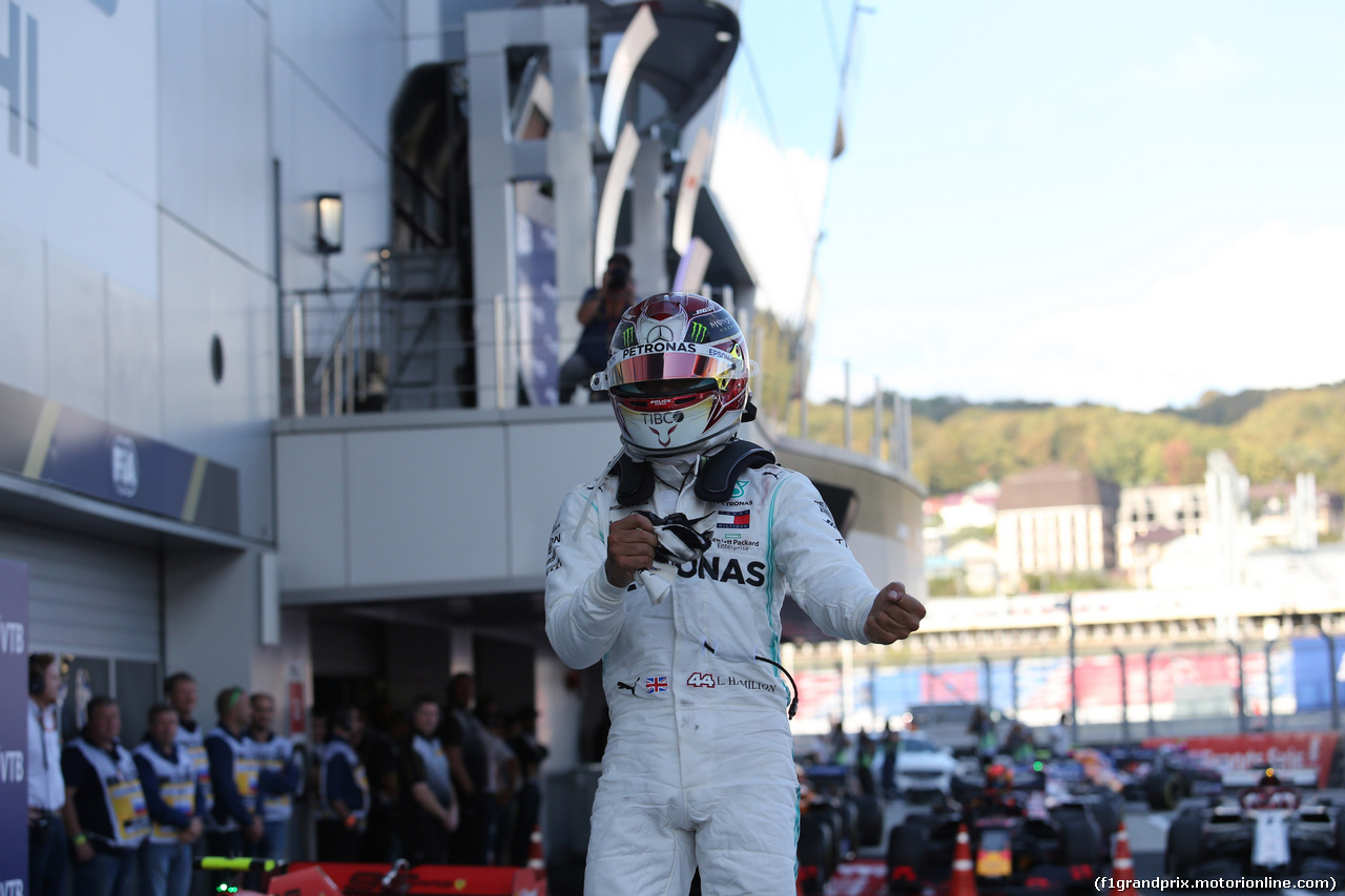 GP RUSSIA, 29.09.2019- Festeggiamenti in parc fermee, winner Lewis Hamilton (GBR) Mercedes AMG F1 W10 EQ Power
