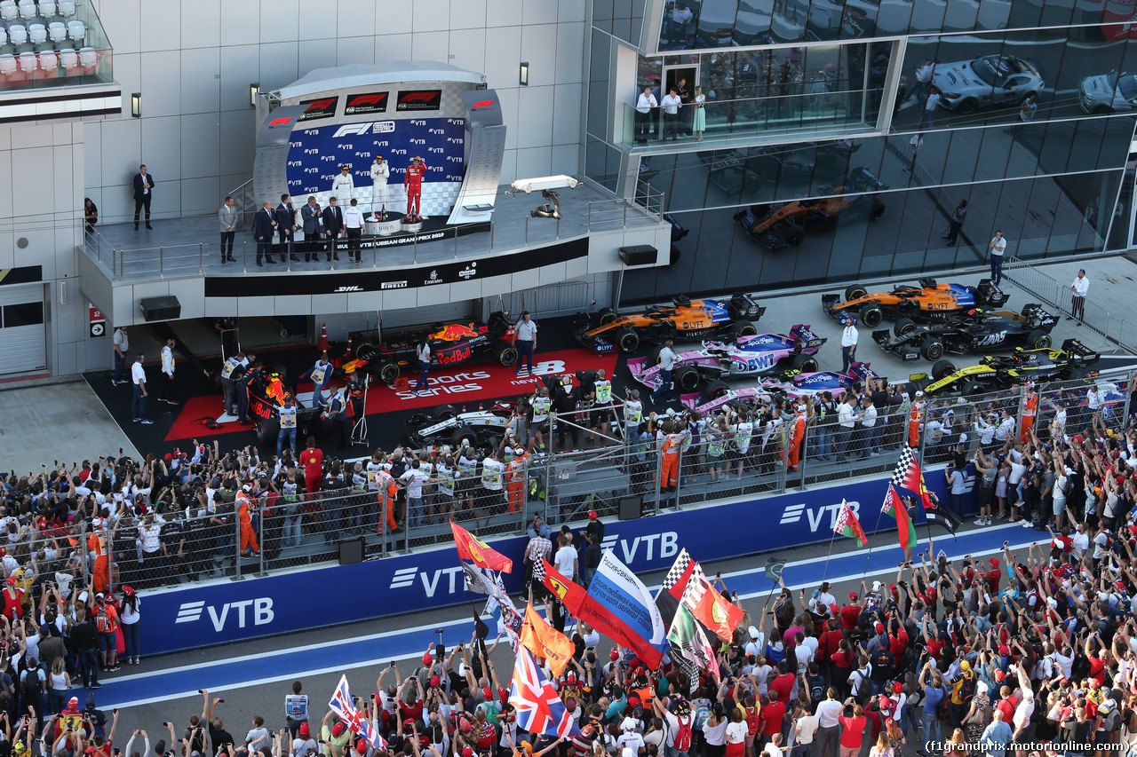 GP RUSSIA, 29.09.2019- Podium, winner Lewis Hamilton (GBR) Mercedes AMG F1 W10 EQ Power, 2nd place Valtteri Bottas (FIN) Mercedes AMG F1 W10 EQ Power, 3rd place Charles Leclerc (MON) Ferrari SF90