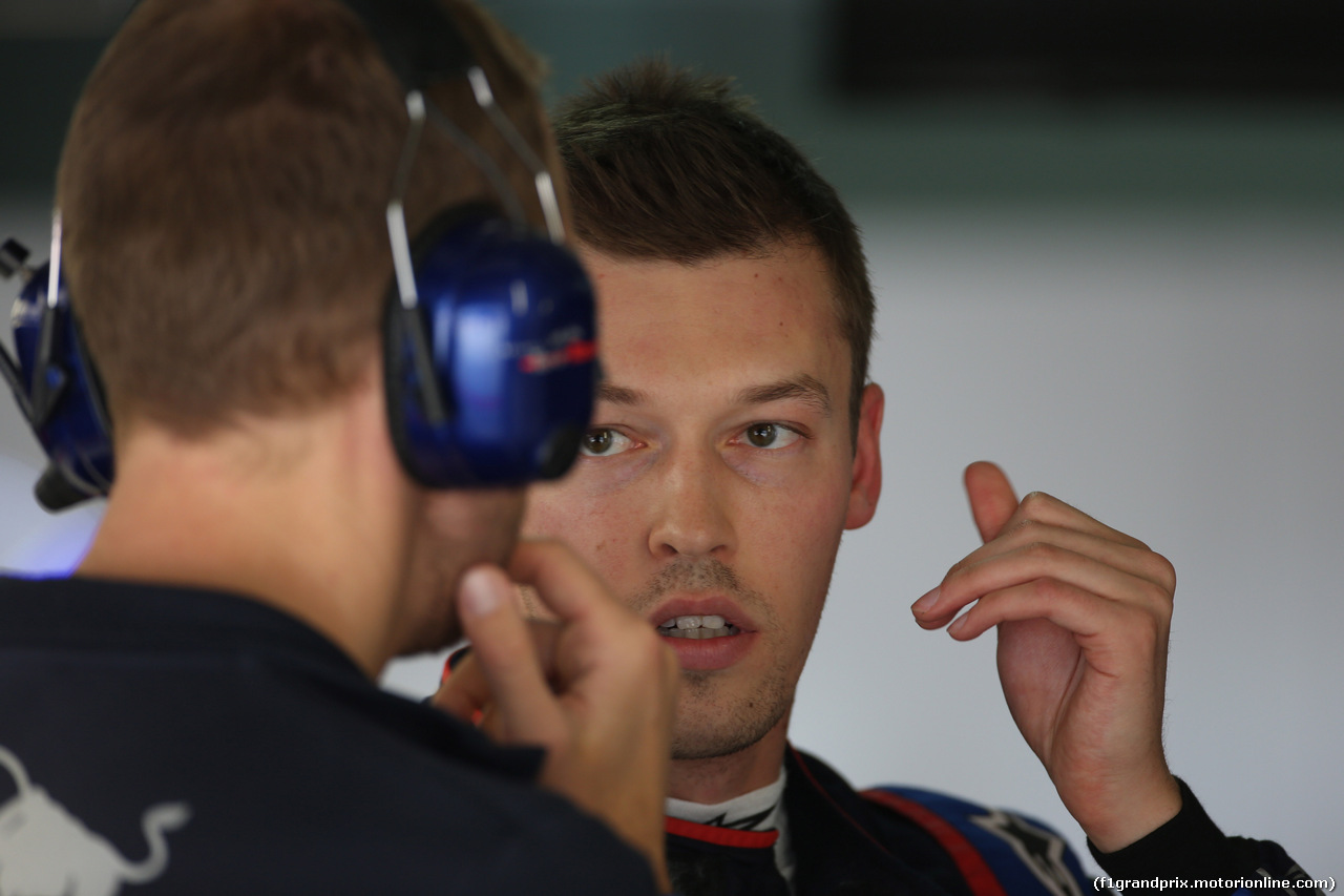 GP RUSSIA, 27.09.2019- Free practice 1, Daniil Kvyat (RUS) Scuderia Toro Rosso STR14