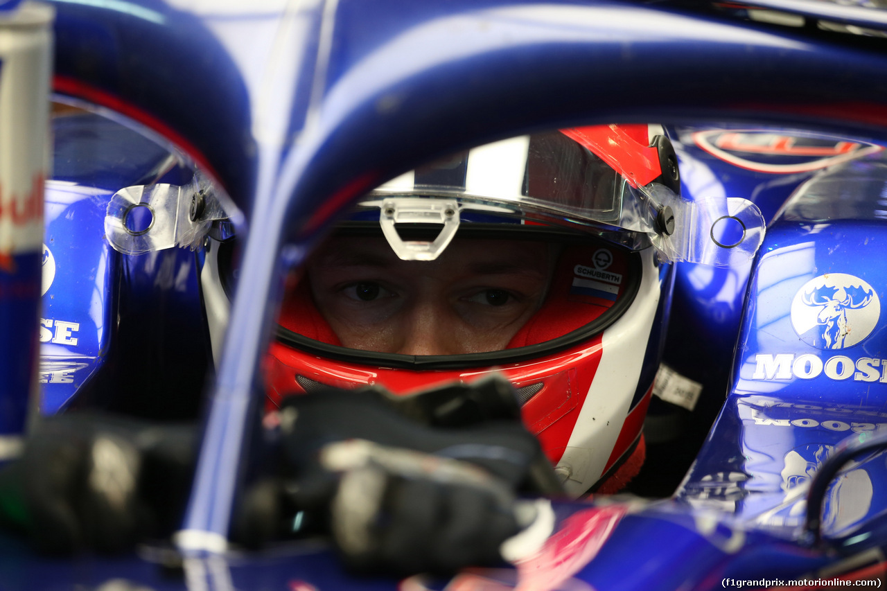 GP RUSSIA, 27.09.2019- Free practice 2, Daniil Kvyat (RUS) Scuderia Toro Rosso STR14