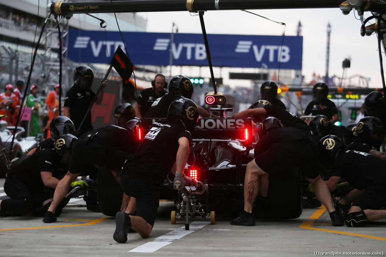 GP RUSSIA, 27.09.2019- Free practice 2, Romain Grosjean (FRA) Haas F1 Team VF-19