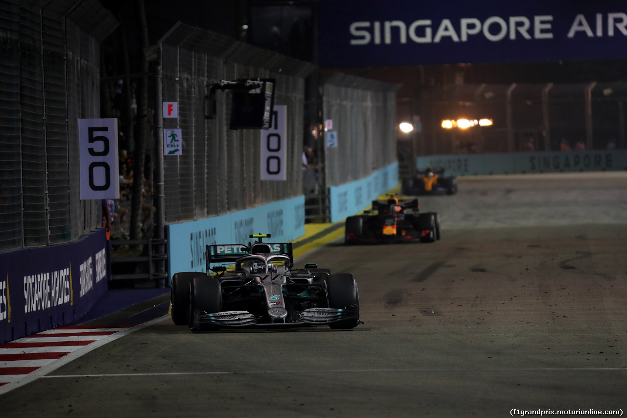GP SINGAPORE, 22.09.2019 - Gara, Valtteri Bottas (FIN) Mercedes AMG F1 W010