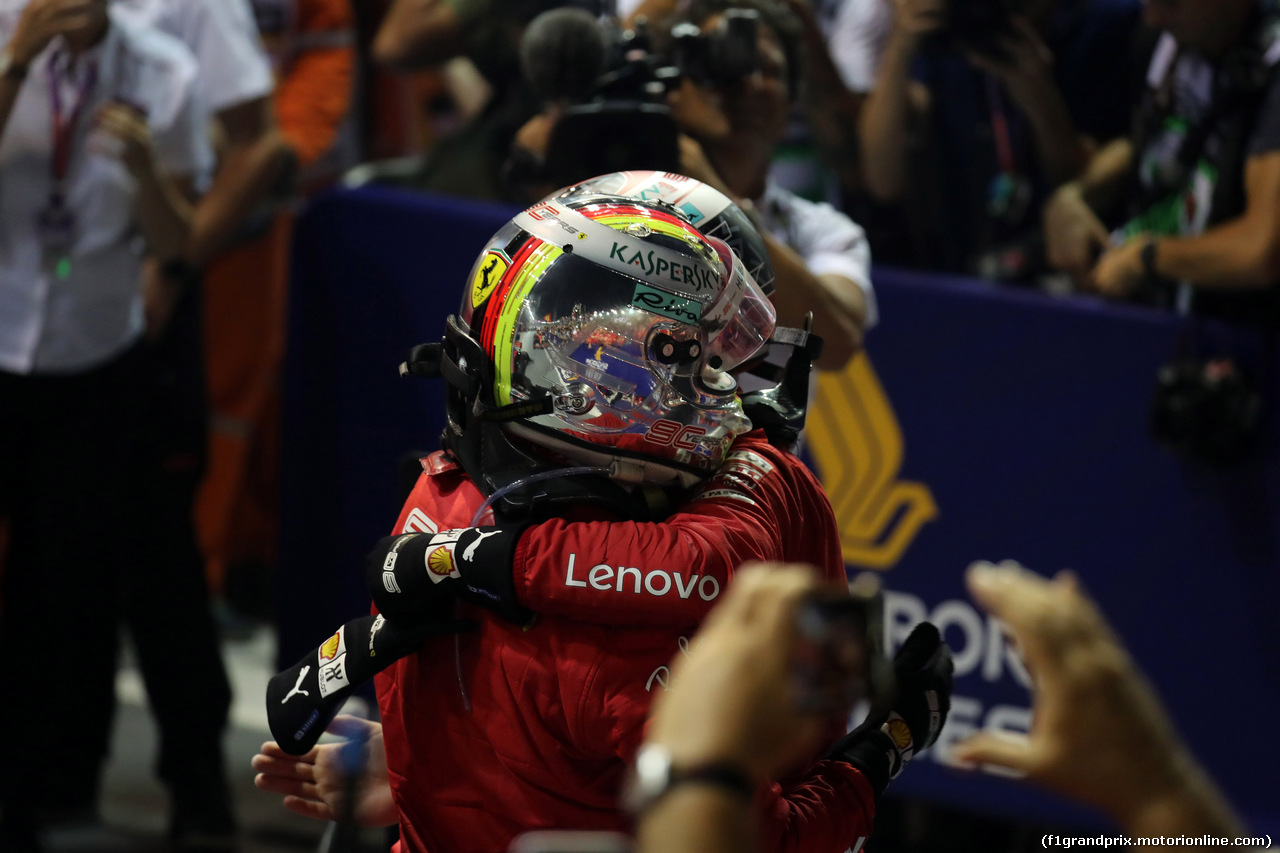 GP SINGAPORE, 22.09.2019 - Gara, Sebastian Vettel (GER) Ferrari SF90 vincitore e 2nd place Charles Leclerc (MON) Ferrari SF90