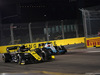 GP SINGAPORE, 22.09.2019 - Gara, Nico Hulkenberg (GER) Renault Sport F1 Team RS19 e Robert Kubica (POL) Williams Racing FW42