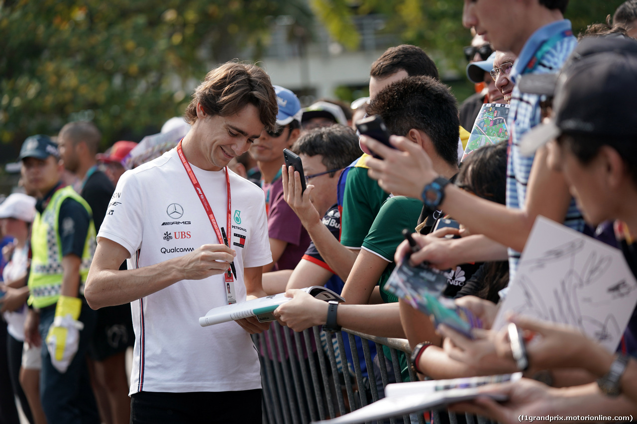 GP SINGAPORE, 21.09.2019 - Esteban Gutierrez (MEX) Mercedes AMG F1