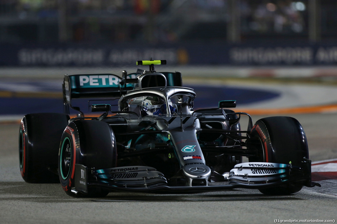 GP SINGAPORE, 21.09.2019 - Qualifiche, Valtteri Bottas (FIN) Mercedes AMG F1 W010