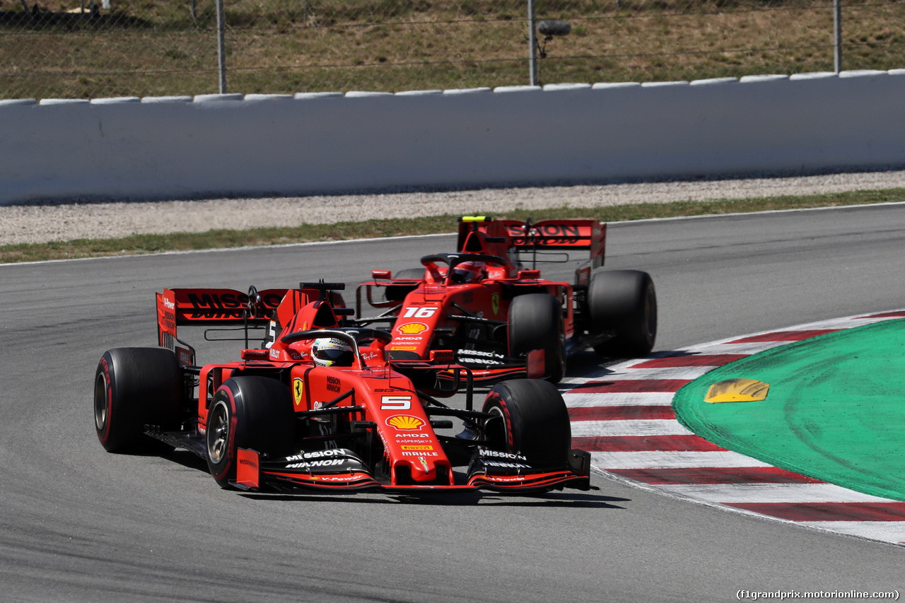 GP SPAGNA, 12.05.2019 - Gara, Sebastian Vettel (GER) Ferrari SF90 davanti a Charles Leclerc (MON) Ferrari SF90