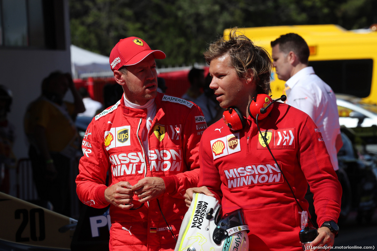 GP SPAGNA, 11.05.2019 - Qualifiche, Sebastian Vettel (GER) Ferrari SF90 e Antti Kontsas (FIN) Sebastian Vettel Personal Trainer