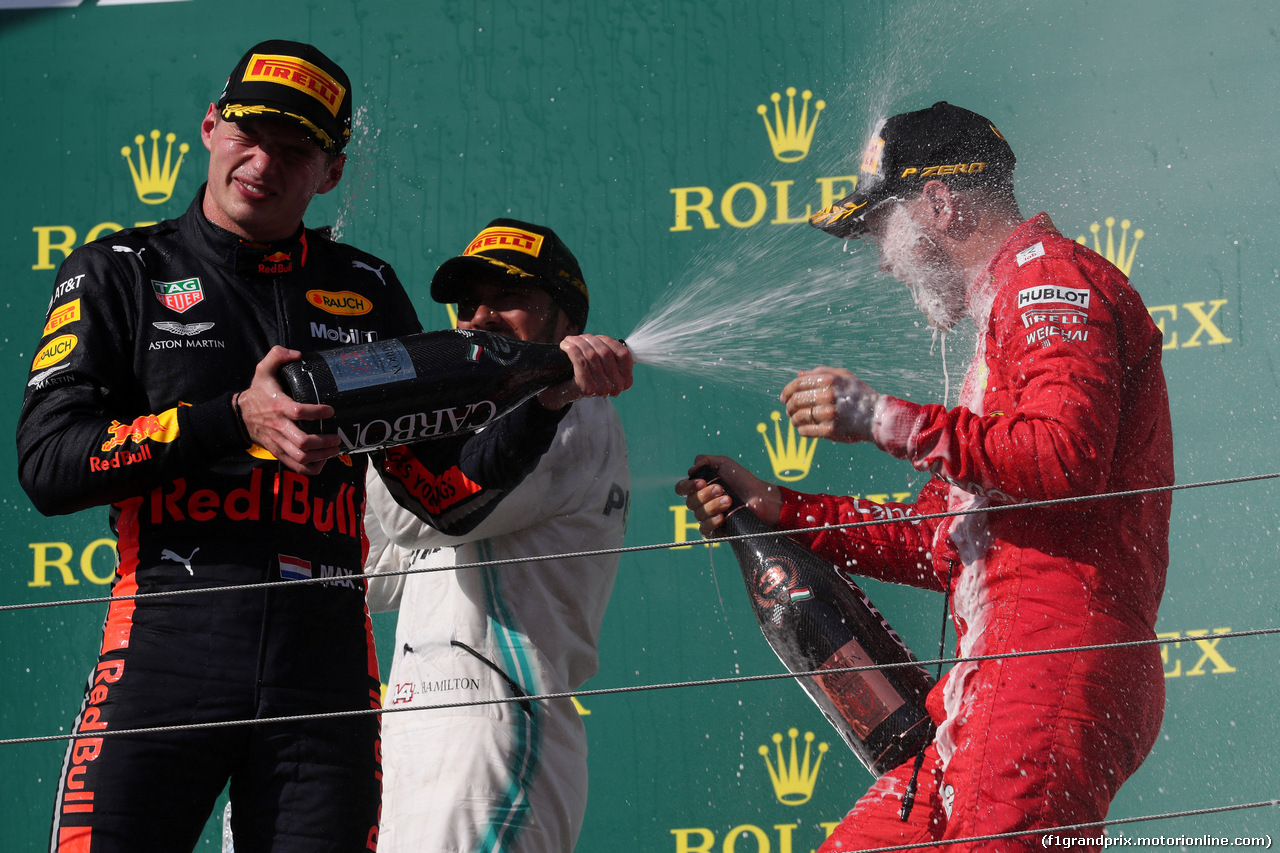 GP UNGHERIA, 04.08.2019 - Gara, 2nd place Max Verstappen (NED) Red Bull Racing RB15, Lewis Hamilton (GBR) Mercedes AMG F1 W10 vincitore e 3rd place Sebastian Vettel (GER) Ferrari SF90