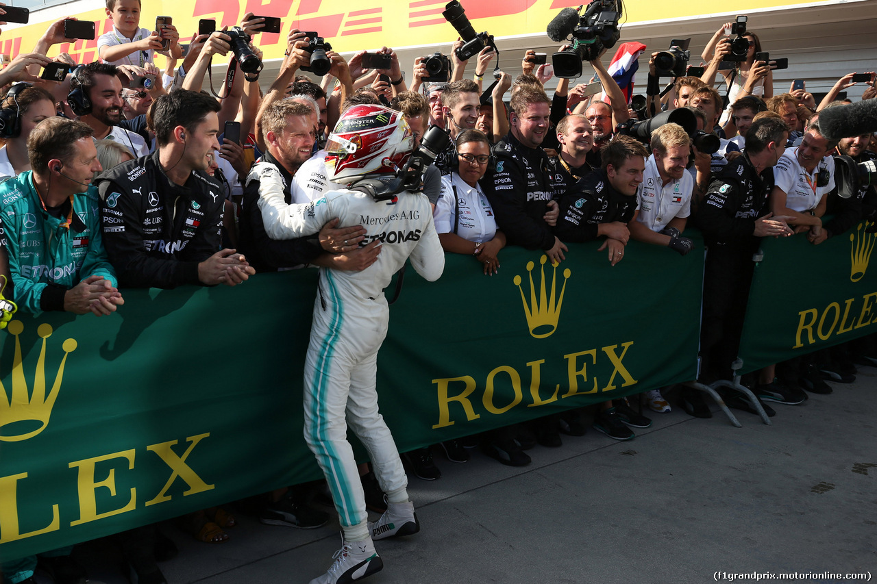GP UNGHERIA, 04.08.2019 - Gara, Lewis Hamilton (GBR) Mercedes AMG F1 W10 vincitore
