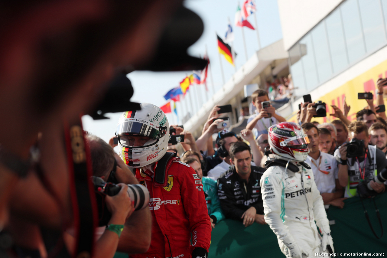 GP UNGHERIA, 04.08.2019 - Gara, 3rd place Sebastian Vettel (GER) Ferrari SF90 e Lewis Hamilton (GBR) Mercedes AMG F1 W10 vincitore