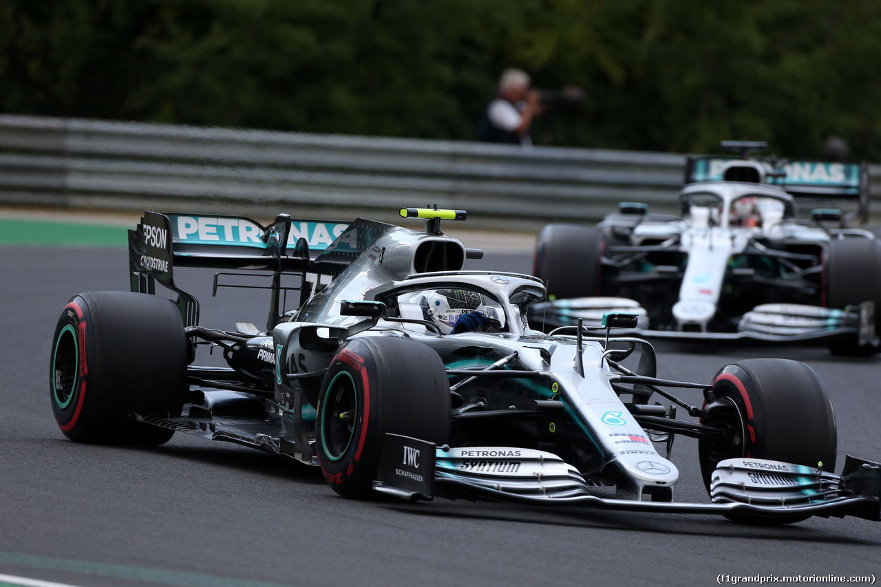 GP UNGHERIA, 03.08.2019 - Prove Libere 3, Valtteri Bottas (FIN) Mercedes AMG F1 W010 e Lewis Hamilton (GBR) Mercedes AMG F1 W10