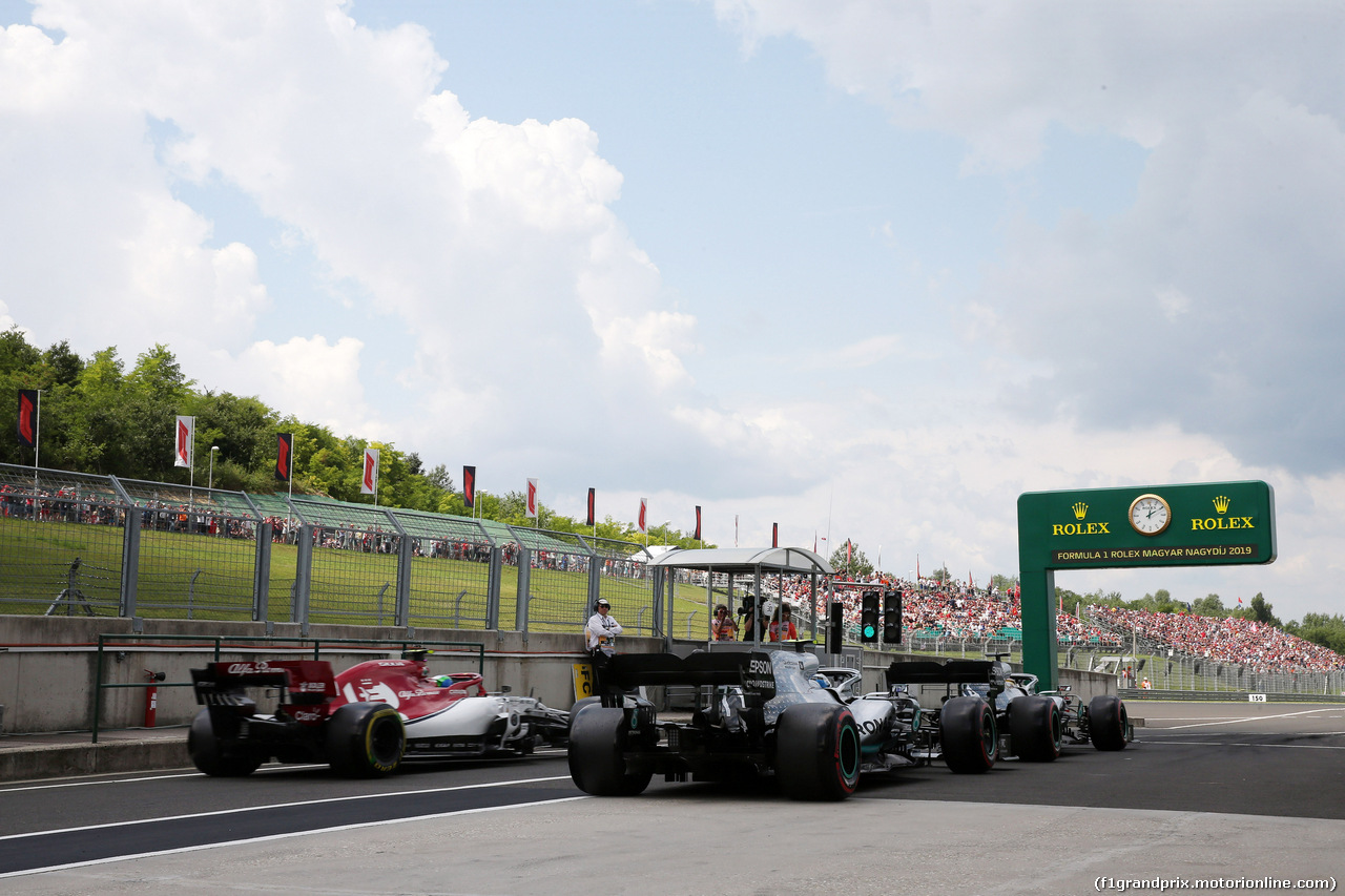 GP UNGHERIA, 03.08.2019 - Prove Libere 3, Antonio Giovinazzi (ITA) Alfa Romeo Racing C38 e Valtteri Bottas (FIN) Mercedes AMG F1 W010