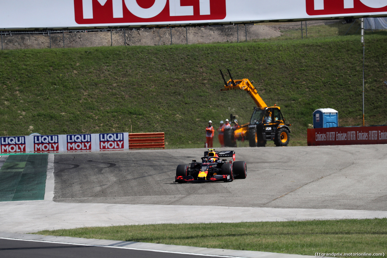 GP UNGHERIA, 03.08.2019 - Qualifiche, Pierre Gasly (FRA) Red Bull Racing RB15 off track