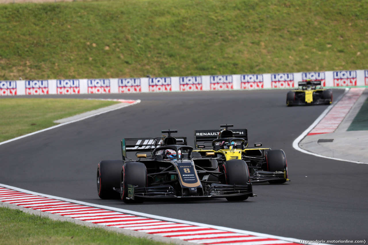 GP UNGHERIA, 03.08.2019 - Qualifiche, Romain Grosjean (FRA) Haas F1 Team VF-19 e Daniel Ricciardo (AUS) Renault Sport F1 Team RS19