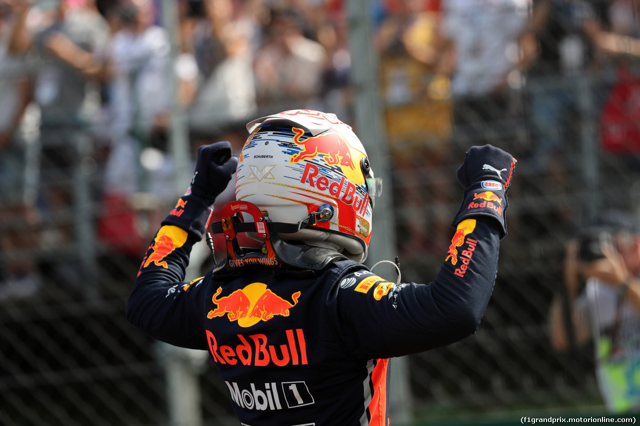 GP UNGHERIA, 03.08.2019 - Qualifiche, Max Verstappen (NED) Red Bull Racing RB15 pole position