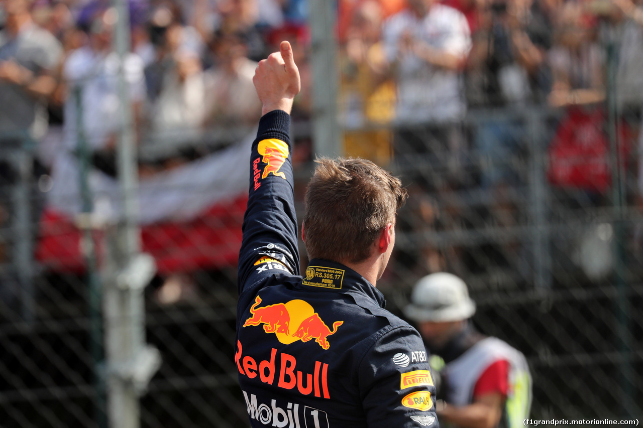 GP UNGHERIA, 03.08.2019 - Qualifiche, Max Verstappen (NED) Red Bull Racing RB15 pole position